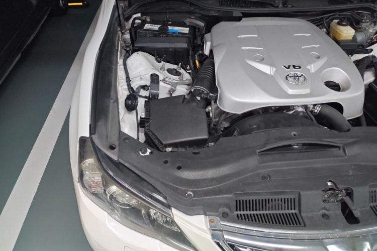 Used Toyota Reiz 2012 2.5V Fengdu Elite Stylish Edition Engine Bay Right
