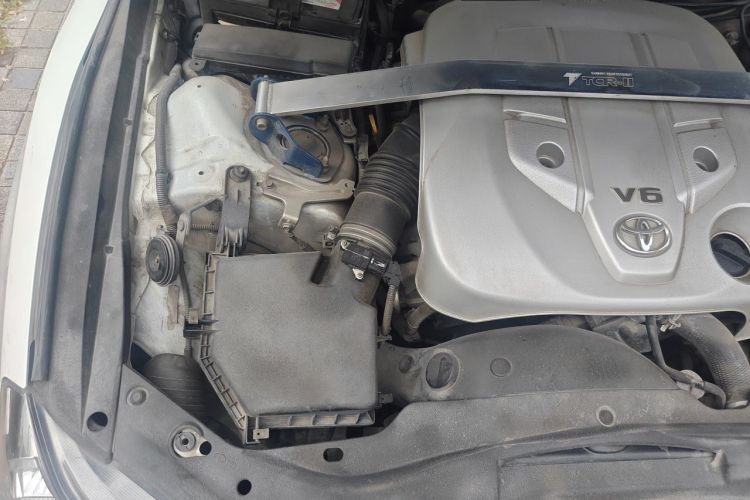Used Toyota Reiz 2012 2.5V Fengdu Elite Stylish Edition Engine Bay Right