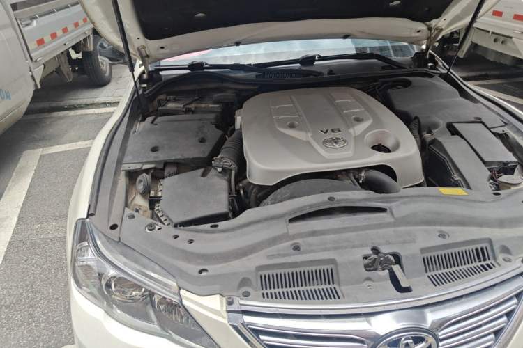 Used Toyota Reiz 2012 2.5V Fengdu Elite Stylish Edition Engine Bay Right