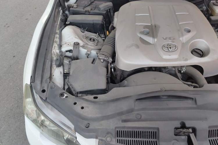Used Toyota Reiz 2012 2.5V Fengdu Elite Stylish Edition Engine Bay Right