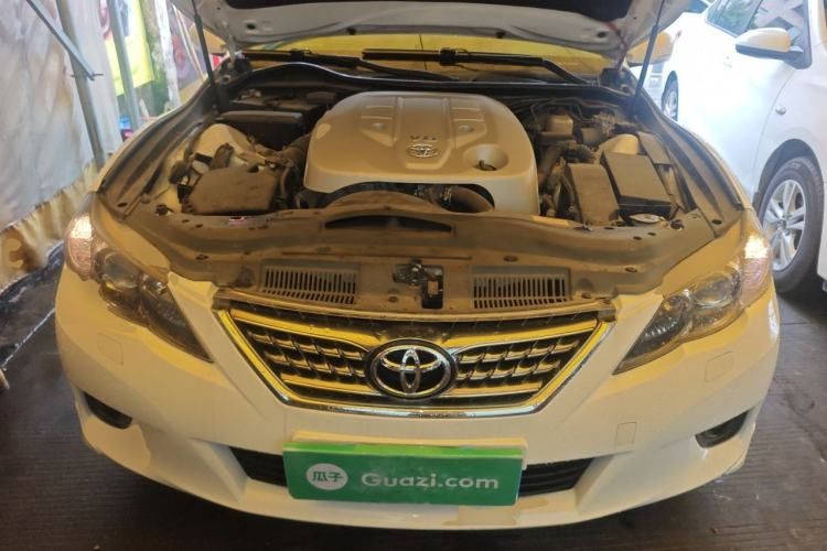 Used Toyota Reiz 2012 2.5V Fengdu Elite Stylish Edition Engine Bay