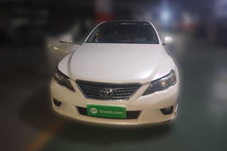 Used Toyota Reiz 2012 2.5V Fengdu Elite Stylish Edition Front