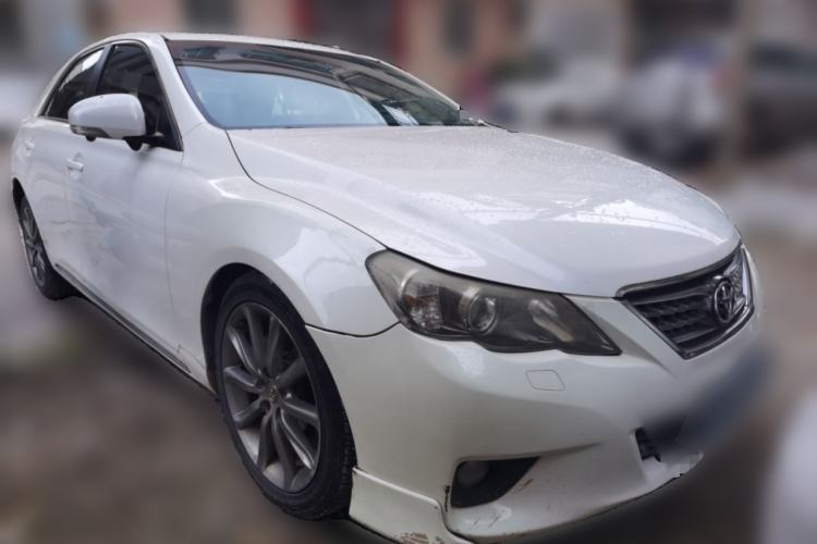 Used Toyota Reiz 2012 2.5V Fengdu Elite Stylish Edition Front Right 45 Deg