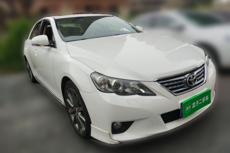 Used Toyota Reiz 2012 2.5V Fengdu Elite Stylish Edition Front Right 45 Deg