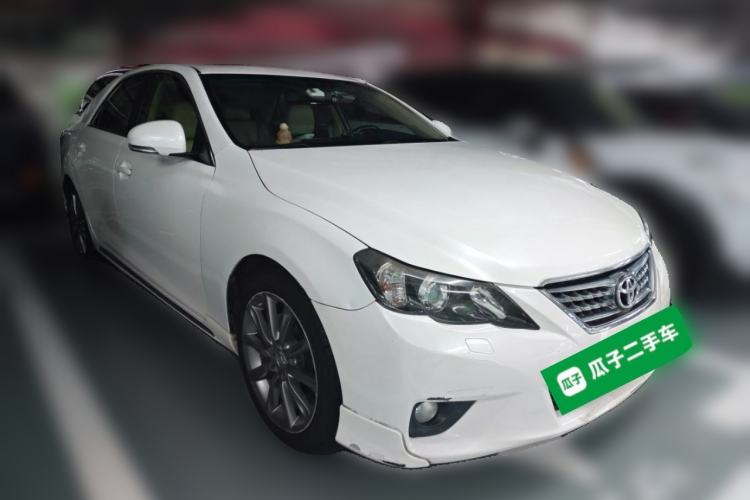 Used Toyota Reiz 2012 2.5V Fengdu Elite Stylish Edition Front Right 45 Deg