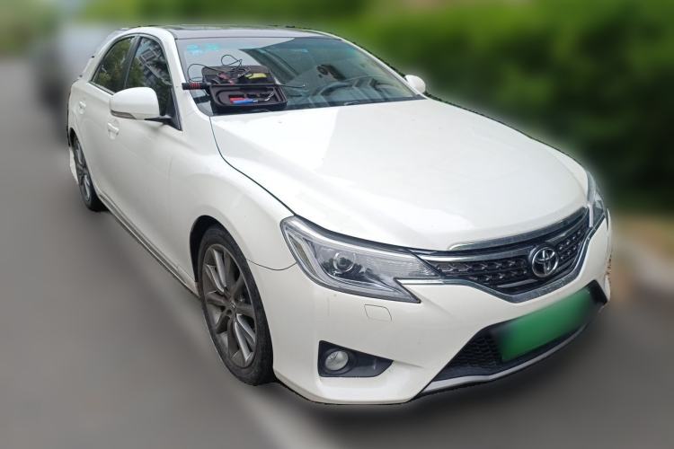 Used Toyota Reiz 2012 2.5V Fengdu Elite Stylish Edition Front Right 45 Deg