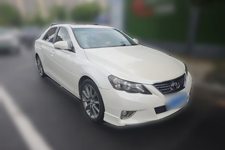 Used Toyota Reiz 2012 2.5V Fengdu Elite Stylish Edition Front Right 45 Deg