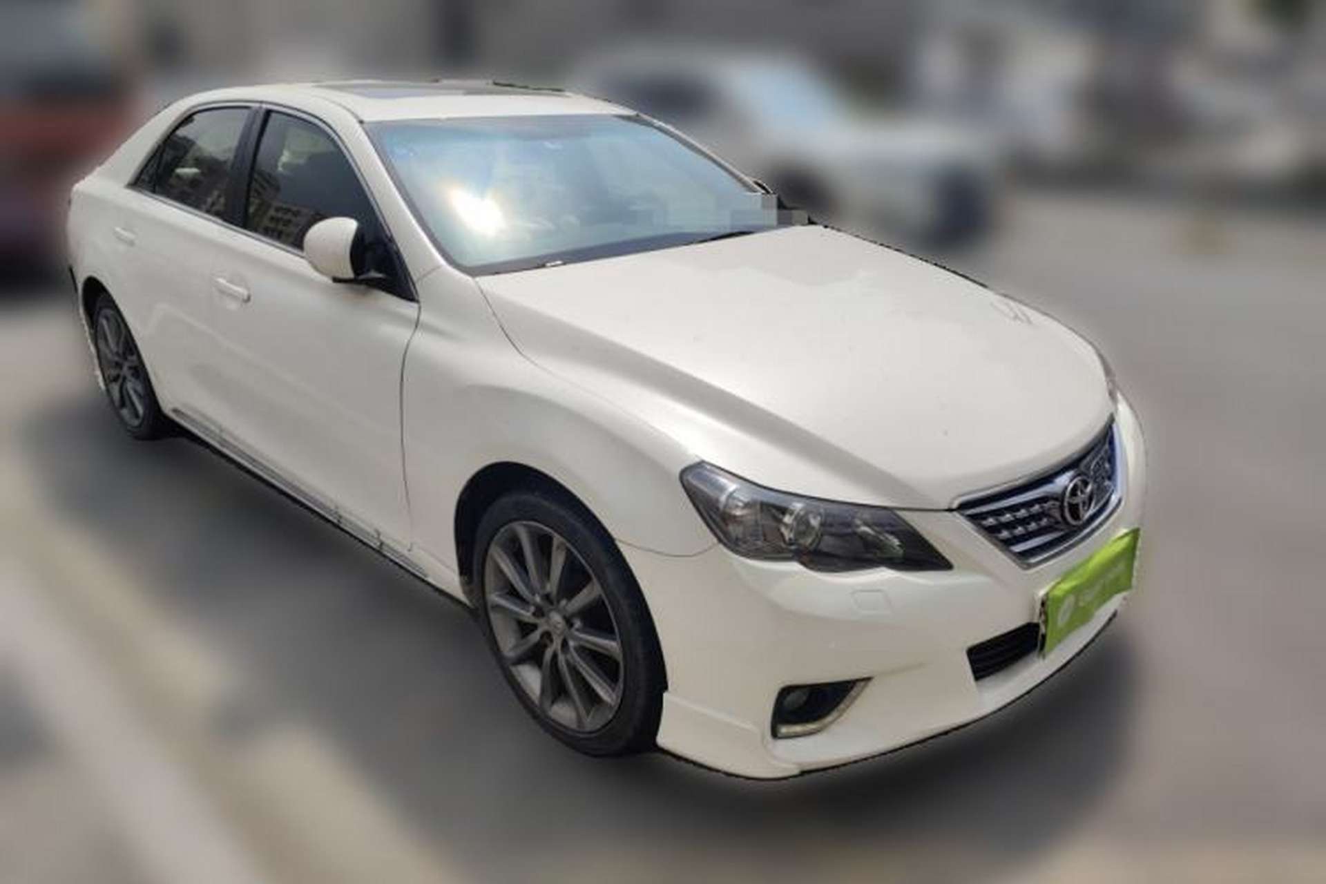 Used Toyota Reiz 2012 2.5V Fengdu Elite Stylish Edition Front Right 45 Deg