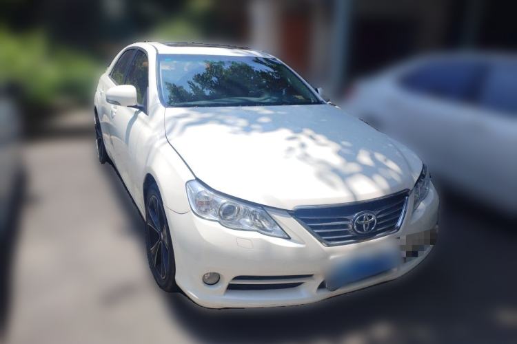Used Toyota Reiz 2012 2.5V Fengdu Elite Stylish Edition Front Right 45 Deg