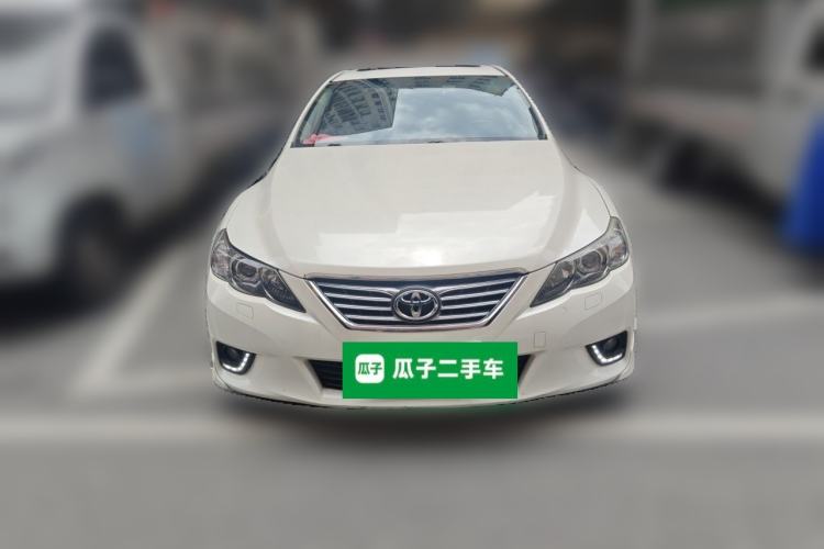 Used Toyota Reiz 2012 2.5V Fengdu Elite Stylish Edition Front