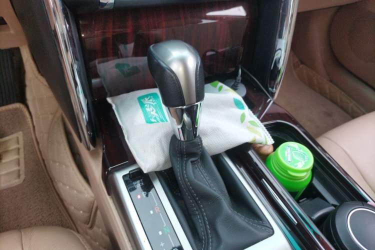 Used Toyota Reiz 2012 2.5V Fengdu Elite Stylish Edition Gear Lever