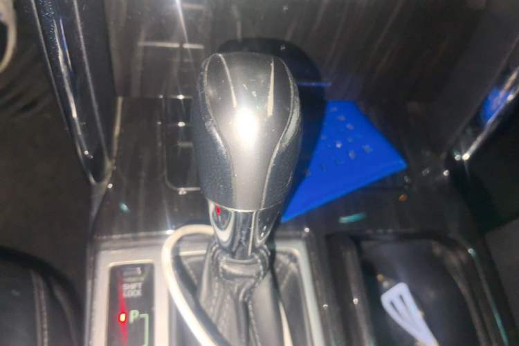 Used Toyota Reiz 2012 2.5V Fengdu Elite Stylish Edition Gear Lever
