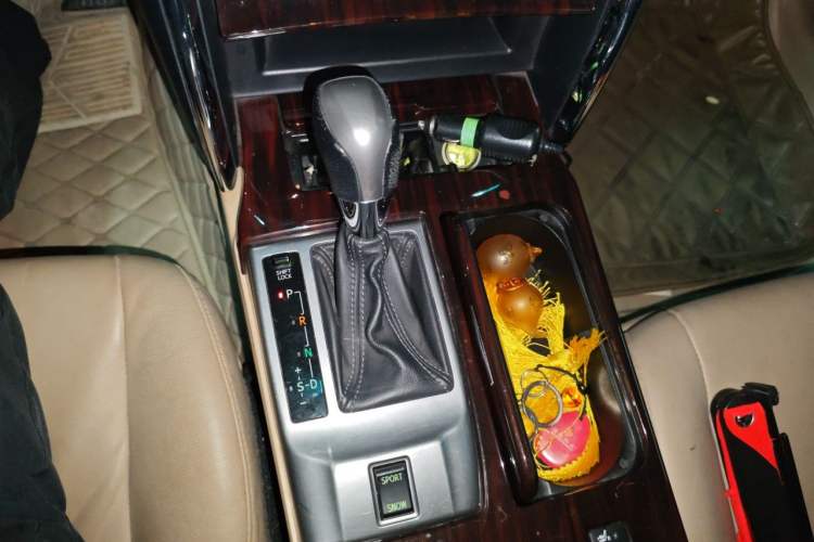 Used Toyota Reiz 2012 2.5V Fengdu Elite Stylish Edition Gear Lever