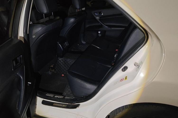 Used Toyota Reiz 2012 2.5V Fengdu Elite Stylish Edition Left Rear Seat