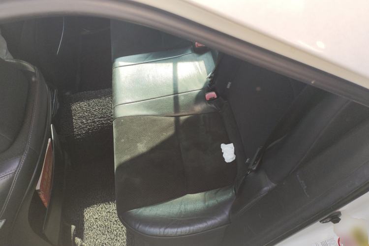 Used Toyota Reiz 2012 2.5V Fengdu Elite Stylish Edition Left Rear Seat