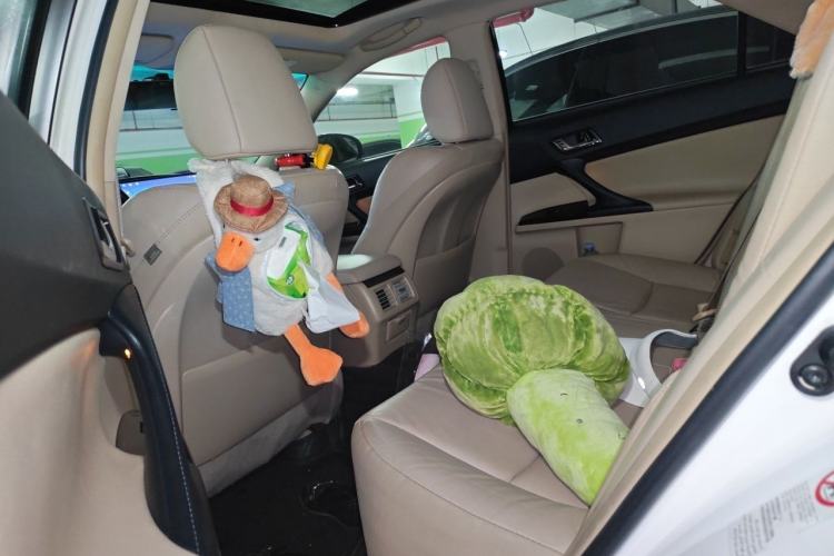 Used Toyota Reiz 2012 2.5V Fengdu Elite Stylish Edition Left Rear Seat