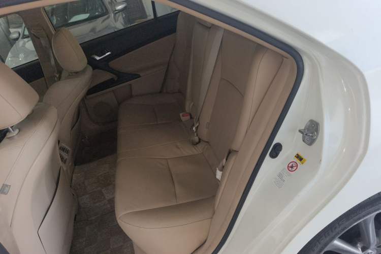 Used Toyota Reiz 2012 2.5V Fengdu Elite Stylish Edition Left Rear Seat