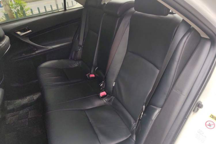 Used Toyota Reiz 2012 2.5V Fengdu Elite Stylish Edition Left Rear Seat