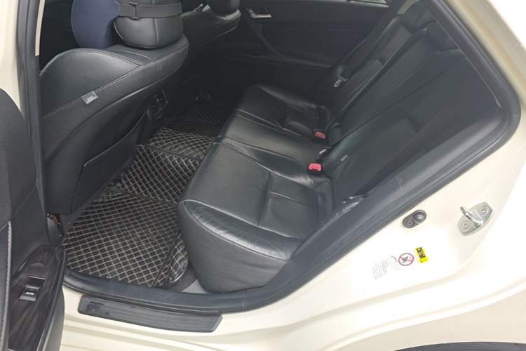 Used Toyota Reiz 2012 2.5V Fengdu Elite Stylish Edition Left Rear Seat
