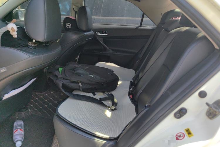 Used Toyota Reiz 2012 2.5V Fengdu Elite Stylish Edition Left Rear Seat