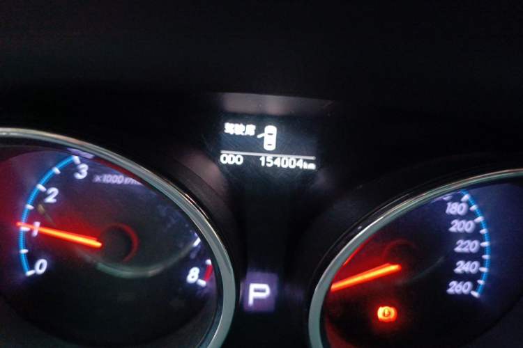 Used Toyota Reiz 2012 2.5V Fengdu Elite Stylish Edition Odometer Close Up