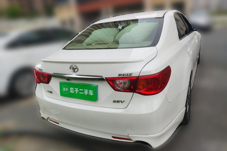 Used Toyota Reiz 2012 2.5V Fengdu Elite Stylish Edition Rear