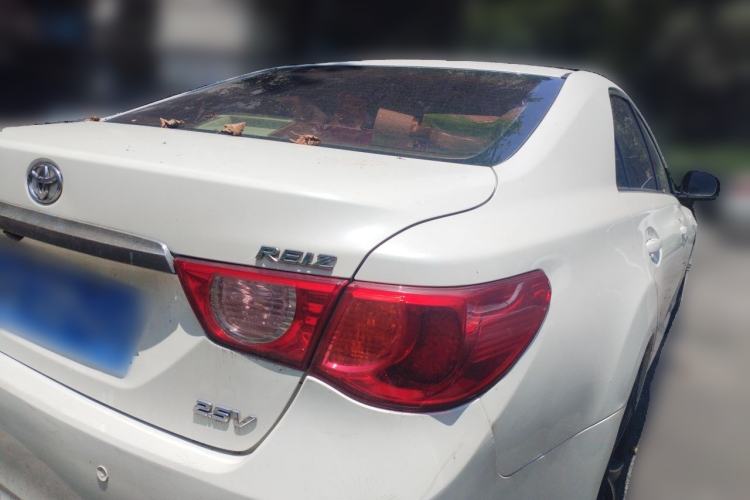 Used Toyota Reiz 2012 2.5V Fengdu Elite Stylish Edition Rear Right 45 Deg