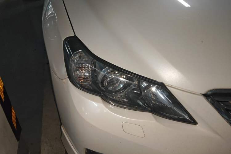 Used Toyota Reiz 2012 2.5V Fengdu Elite Stylish Edition Right Front Headlight