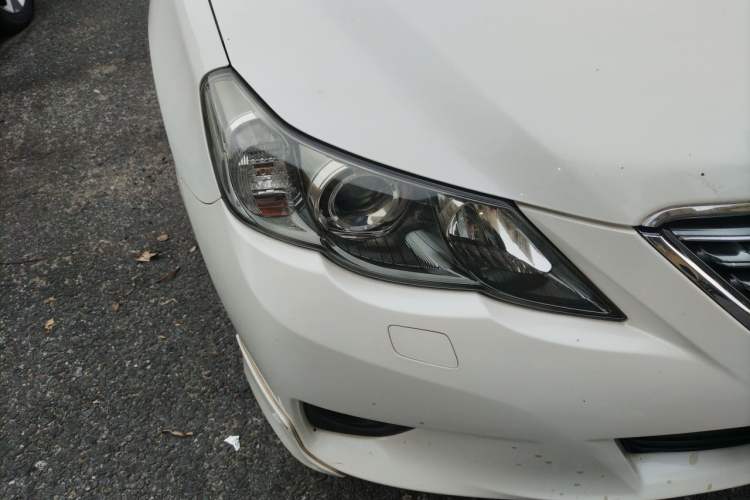 Used Toyota Reiz 2012 2.5V Fengdu Elite Stylish Edition Right Front Headlight