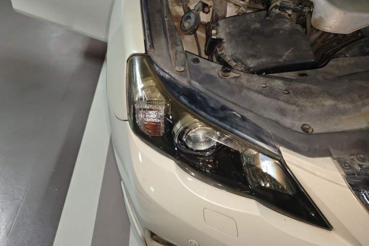 Used Toyota Reiz 2012 2.5V Fengdu Elite Stylish Edition Right Front Headlight