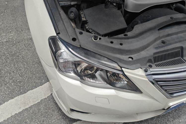 Used Toyota Reiz 2012 2.5V Fengdu Elite Stylish Edition Right Front Headlight