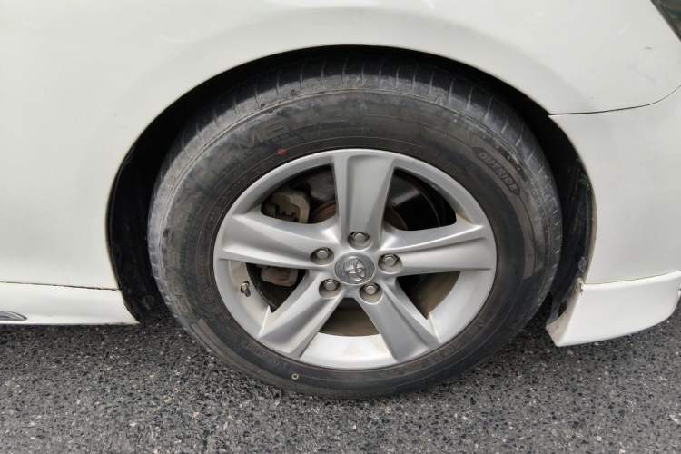 Used Toyota Reiz 2012 2.5V Fengdu Elite Stylish Edition Right Front Wheel Hub