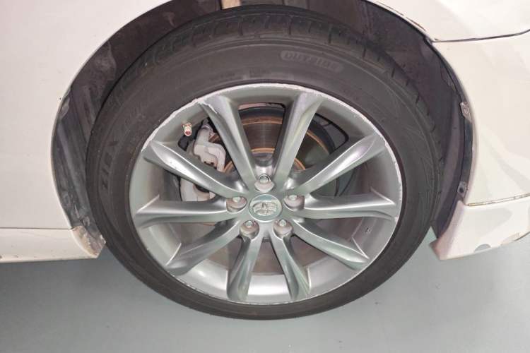 Used Toyota Reiz 2012 2.5V Fengdu Elite Stylish Edition Right Front Wheel Hub
