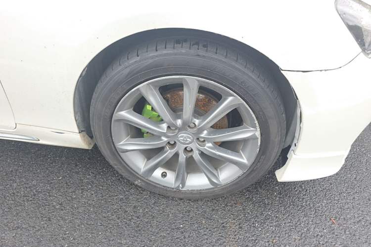 Used Toyota Reiz 2012 2.5V Fengdu Elite Stylish Edition Right Front Wheel Hub