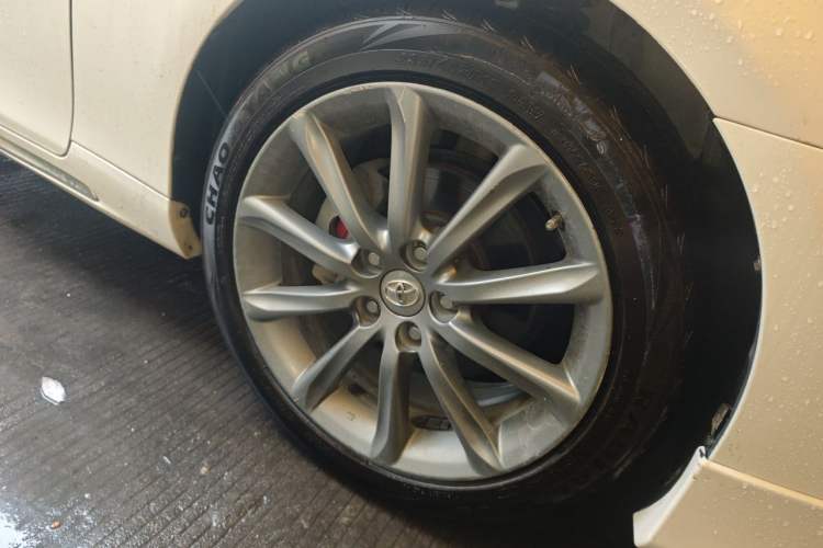 Used Toyota Reiz 2012 2.5V Fengdu Elite Stylish Edition Right Front Wheel Hub