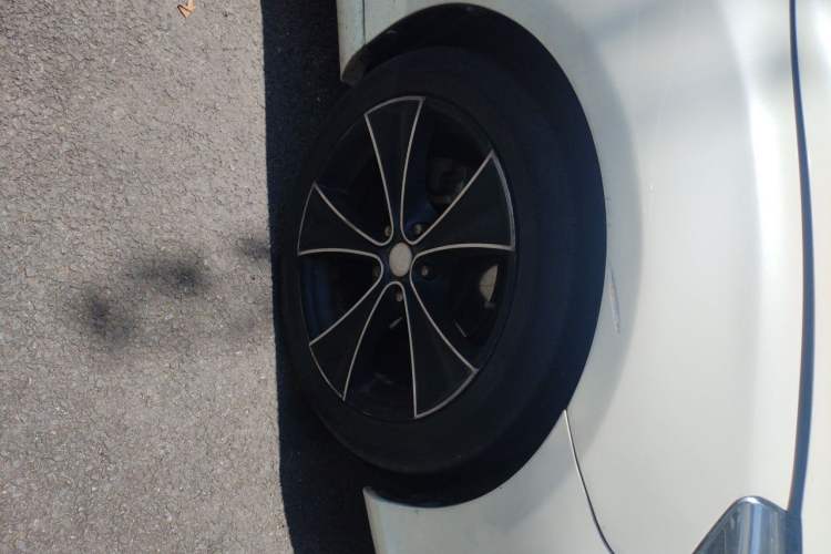 Used Toyota Reiz 2012 2.5V Fengdu Elite Stylish Edition Right Front Wheel Hub