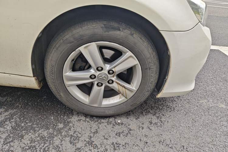 Used Toyota Reiz 2012 2.5V Fengdu Elite Stylish Edition Right Front Wheel Hub