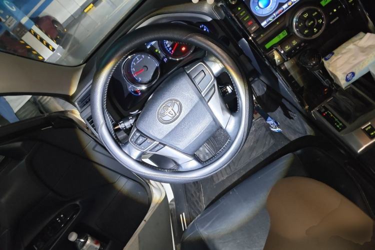 Used Toyota Reiz 2012 2.5V Fengdu Elite Stylish Edition Steering Wheel