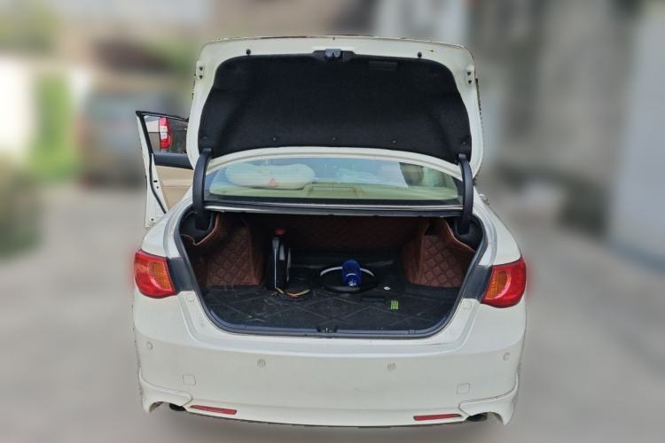 Used Toyota Reiz 2012 2.5V Fengdu Elite Stylish Edition Trunk