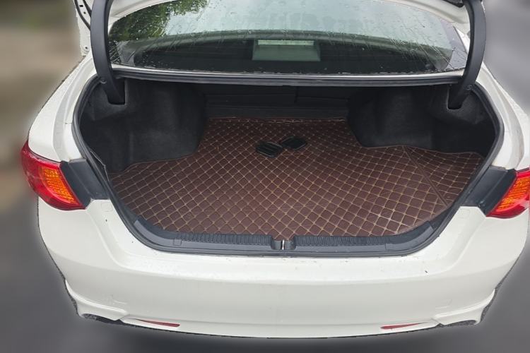 Used Toyota Reiz 2012 2.5V Fengdu Elite Stylish Edition Trunk
