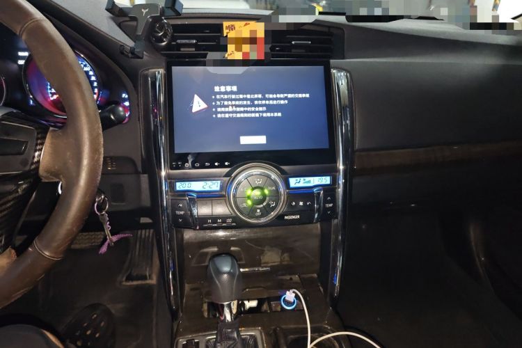 Used Toyota Reiz 2013 2.5S Elite Edition Audio And AC Panel