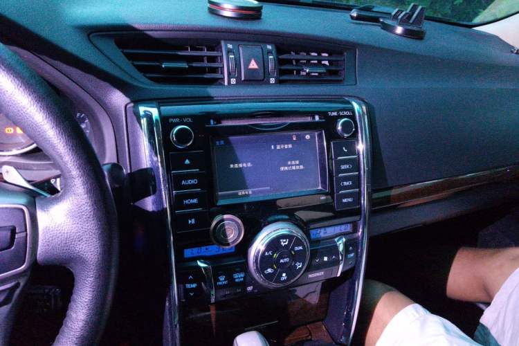 Used Toyota Reiz 2013 2.5V Shangrui Edition Audio And AC Panel