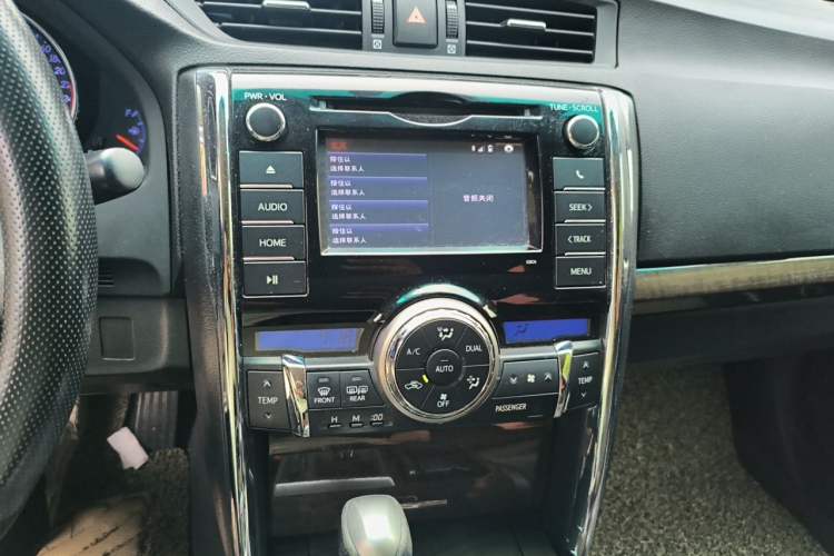 Used Toyota Reiz 2013 2.5V Shangrui Edition Audio And AC Panel