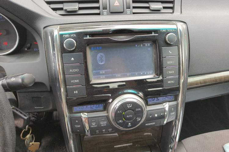 Used Toyota Reiz 2013 2.5V Shangrui Edition Audio And AC Panel