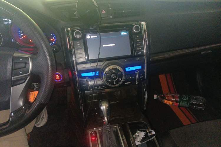 Used Toyota Reiz 2013 2.5V Shangrui Edition Audio And AC Panel