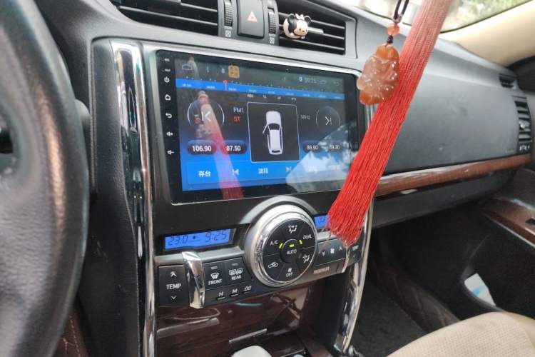Used Toyota Reiz 2013 2.5V Shangrui Navigation Edition Audio And AC Panel