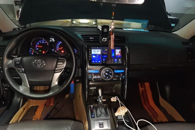 Used Toyota Reiz 2013 2.5V Elite Edition Center Console