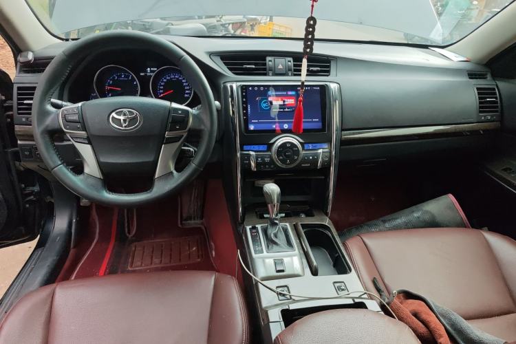 Used Toyota Reiz 2013 2.5V Shangrui Edition Center Console