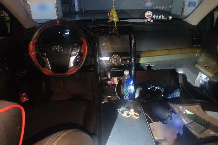 Used Toyota Reiz 2013 2.5V Elite Edition Center Console