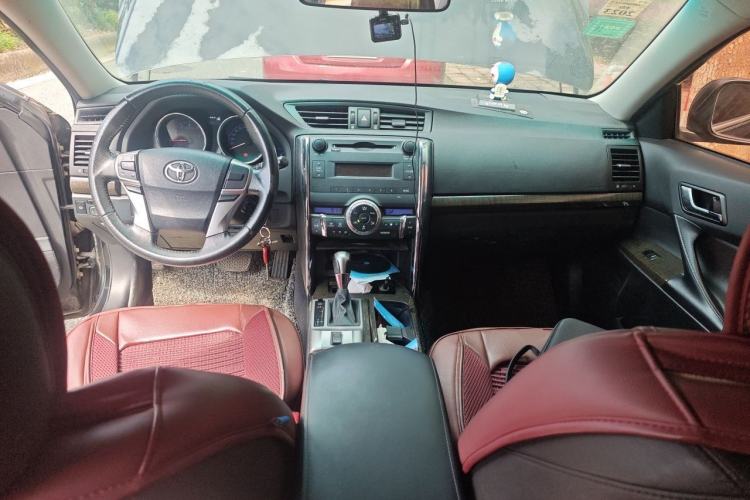 Used Toyota Reiz 2013 2.5V Elite Edition Center Console